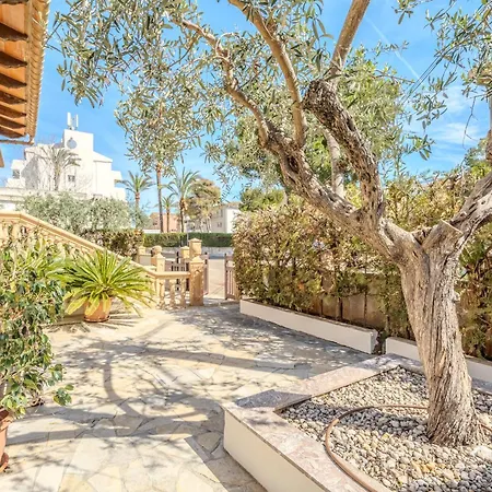 Pons Paradise Villa